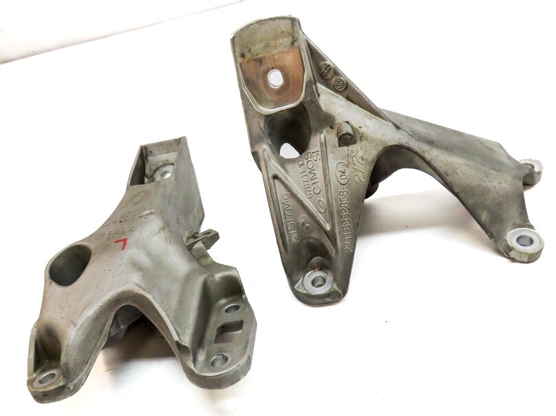 Thumbnail 2: 2015 BMW X5 (F15) 3.0L N55 TURBO LEFT & RIGHT ENGINE MOTOR MOUNT BRACKET SET 2