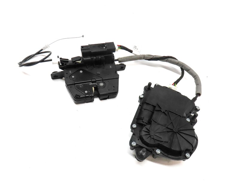 2015 BMW X5 (F15) TRUNK LATCH WITH SOFT CLOSE ACTUATOR MOTOR AND CABLE