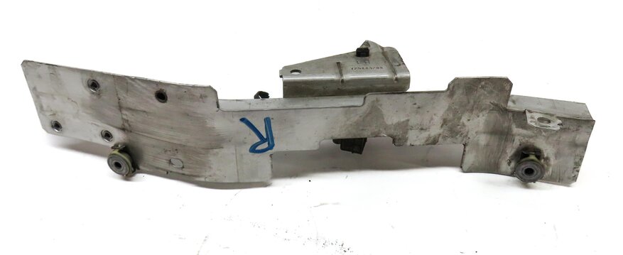 Thumbnail 4: 2015 BMW X5 (F15) BUMPER BAR & HEADLIGHT MOUNTING BRACKET - RIGHT PASSENGER
