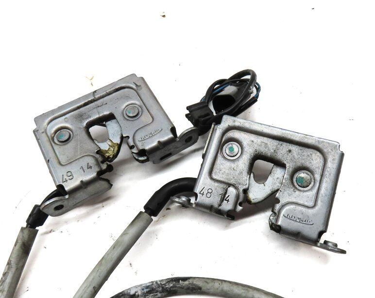 Thumbnail 5: 2015 BMW X5 (F15) LEFT & RIGHT OPEN CLOSE RELEASE HOOD LATCH SET 2 WITH CABLES