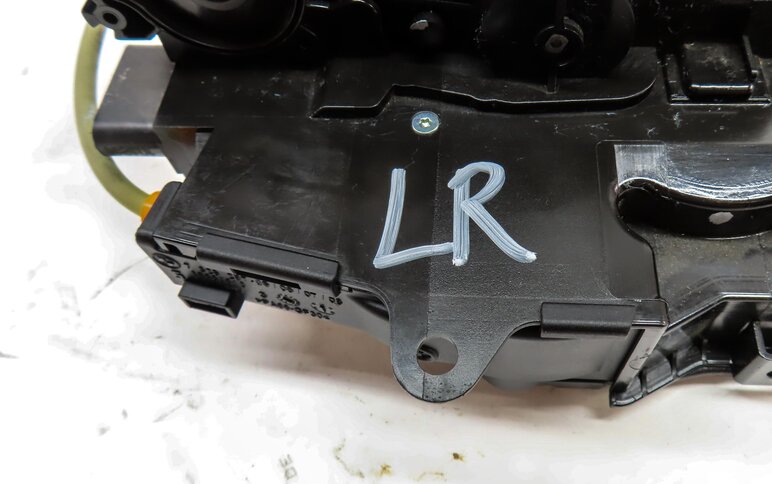 Thumbnail 9: 2014-2018 BMW X5 (F15) LEFT REAR SOFT CLOSE DOOR LOCK LATCH ACTUATOR MOTOR