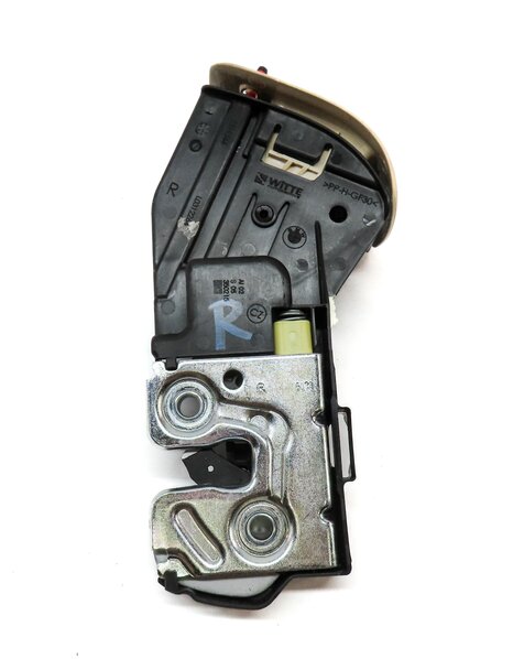 Thumbnail 6: 2015 BMW X5 (F15) REAR 2ND ROW LEFT & RIGHT SEAT LATCH & RELEASE BUTTON (Beige)