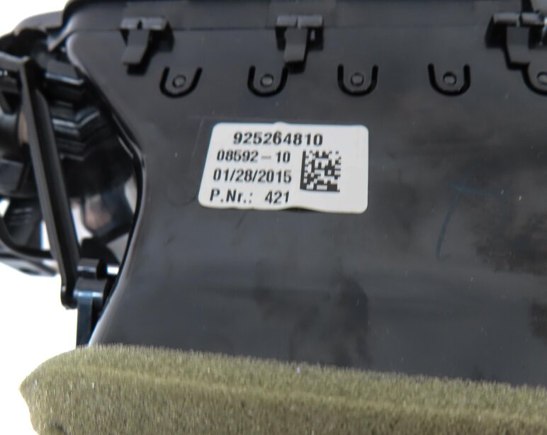 Thumbnail 7: 2015 BMW X5 (F15) FRONT CENTER DASH DASHBOARD VENT WITH HAZARD BUTTON (Black)