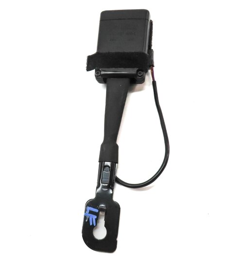 Thumbnail 5: 14-19 BMW X5 X6 X5M (F15 F16 F85 F86) FRONT LEFT DRIVER SEATBELT BUCKLE RECEIVER