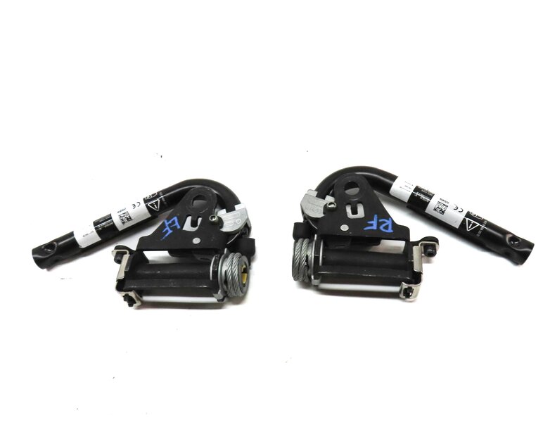 Thumbnail 4: 2015 BMW X5 (F15) FRONT LEFT & RIGHT SEATBELT RETRACTOR SUPPORT HOOK BRACKET SET