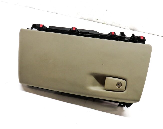 2015 BMW X5 (F15) FRONT RIGHT PASSENGER GLOVE BOX ASSEMBLY (Beige)