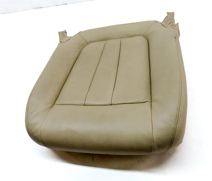 Thumbnail 2: 2015 BMW X5 (F15) FRONT RIGHT PASSENGER LOWER HEATED SEAT CUSHION (Beige)