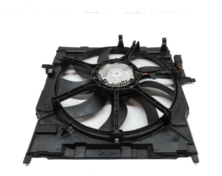 Thumbnail 5: 14-19 BMW X5 X6 (F15 F16) 2.0L 3.0L 3.0D 850 WATT RADIATOR COOLING FAN & SHROUD