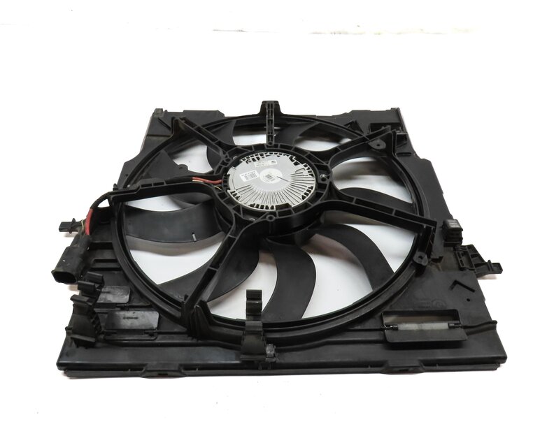 Thumbnail 6: 14-19 BMW X5 X6 (F15 F16) 2.0L 3.0L 3.0D 850 WATT RADIATOR COOLING FAN & SHROUD