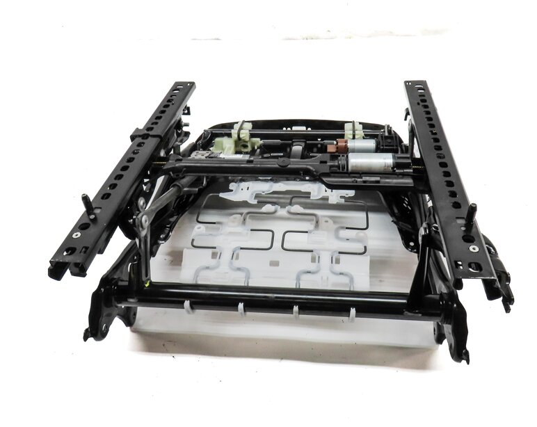Thumbnail 6: 2015 BMW X5 (F15) FRONT LEFT DRIVER SEAT TRACK WITH ADJUST MOTORS