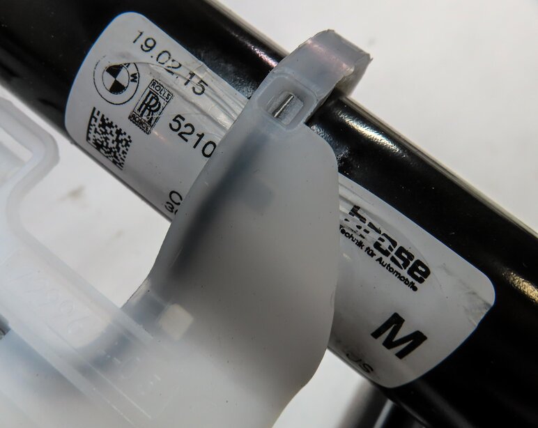 Thumbnail 8: 2015 BMW X5 (F15) FRONT LEFT DRIVER SEAT TRACK WITH ADJUST MOTORS