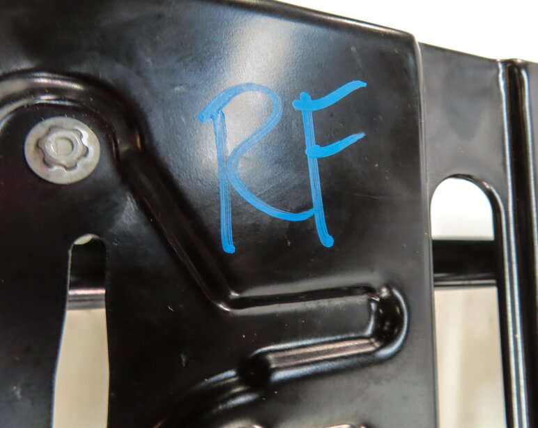 Thumbnail 8: 2015 BMW X5 (F15) FRONT RIGHT PASSENGER SEAT TRACK WITH ADJUST MOTORS