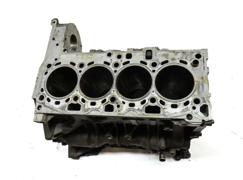 Thumbnail 5: 14-18 BMW 328i X3 (F25 F30) 2.0L MOTOR N47T DIESEL ENGINE BARE CYLINDER BLOCK