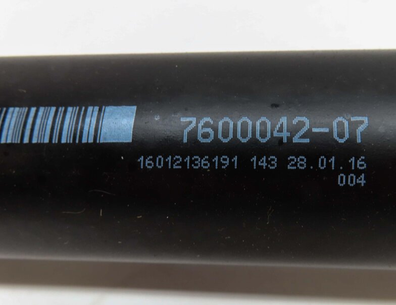 Thumbnail 5: 16-18 BMW 328d (F30) 2.0L TURBO DIESEL ENGINE REAR DRIVESHAFT DRIVE SHAFT (RWD)