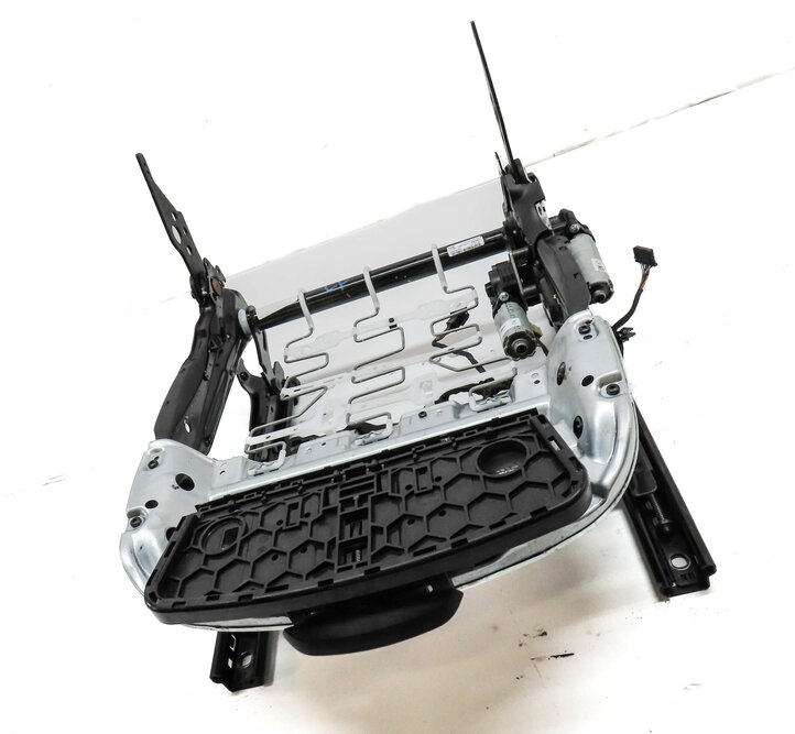 Thumbnail 3: 2012-2019 BMW 3-SERIES (F30 F34) SEDAN - LEFT DRIVER SPORT SEAT TRACK w/ MOTORS