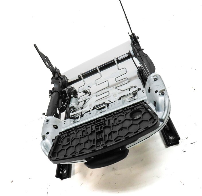 Thumbnail 3: 12-19 BMW 3-SERIES (F30 F34) SEDAN - RIGHT PASSENGER SPORT SEAT TRACK w/ MOTORS