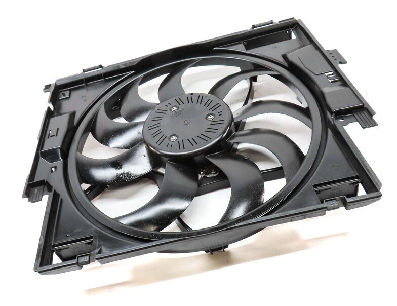 Thumbnail 3: 14-18 BMW 328i DIESEL 328iGT 335iGT (F30 F34) 600w RADIATOR COOLING FAN w/ MOTOR
