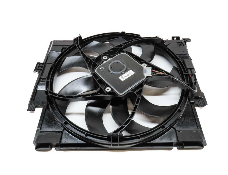 Thumbnail 5: 14-18 BMW 328i DIESEL 328iGT 335iGT (F30 F34) 600w RADIATOR COOLING FAN w/ MOTOR