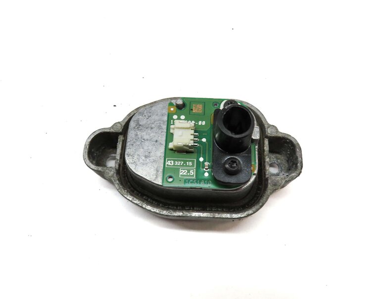Thumbnail 2: 2016 BMW 328d (F30) HEADLIGHT HEAD LIGHT LAMP DIODE CONTROL MODULE 7419610