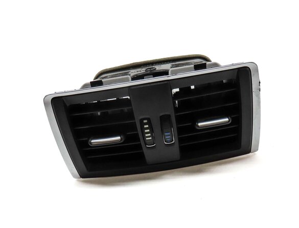 Thumbnail 3: 2016 BMW 328d F30 REAR CENTER CONSOLE HVAC A/C HEATER AIR VENT (BLACK & SILVER)