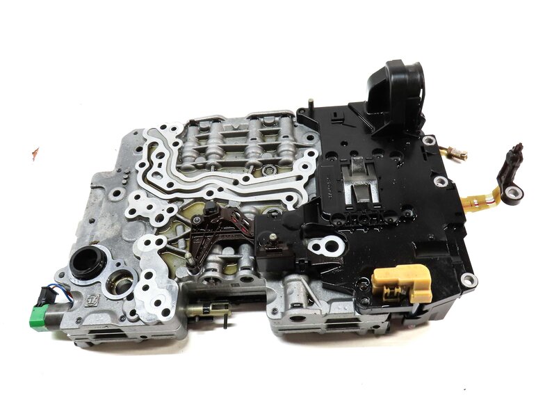 Thumbnail 2: 2014-2018 BMW 328i (F30) 2.0L N47T DIESEL - 8HP-45 AUTO TRANSMISSION VALVE BODY