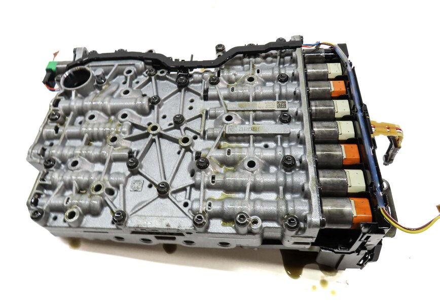 Thumbnail 7: 2014-2018 BMW 328i (F30) 2.0L N47T DIESEL - 8HP-45 AUTO TRANSMISSION VALVE BODY