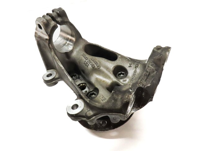 Thumbnail 2: 12-18 BMW 320i 328i 330i 335i 340i (F30) SEDAN - LEFT FRONT SPINDLE KNUCKLE HUB