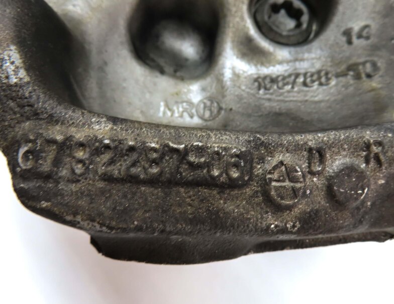 Thumbnail 6: 12-18 BMW 320i 328i 330i 335i 340i (F30) SEDAN - LEFT FRONT SPINDLE KNUCKLE HUB