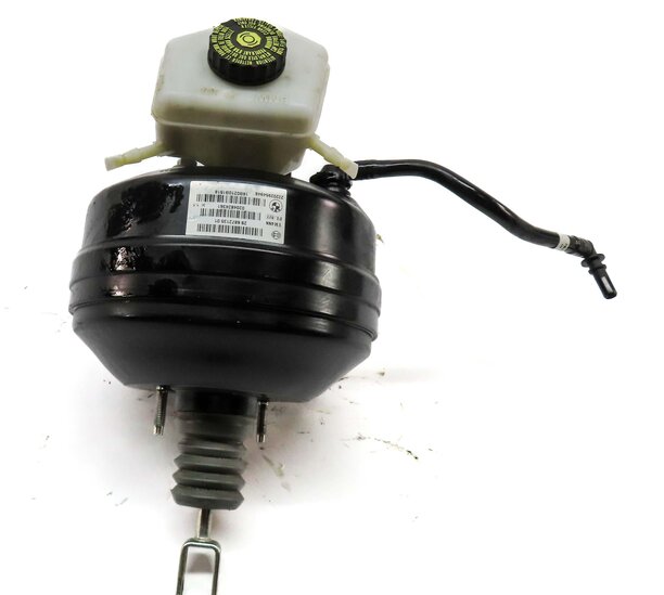Thumbnail 2: 2016 BMW 328d (F30) POWER BRAKE BOOSTER w/ MASTER CYLINDER & RESERVOIR