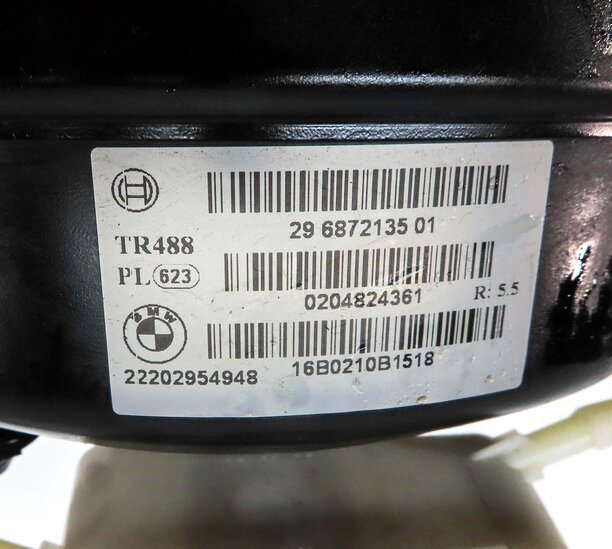 Thumbnail 6: 2016 BMW 328d (F30) POWER BRAKE BOOSTER w/ MASTER CYLINDER & RESERVOIR