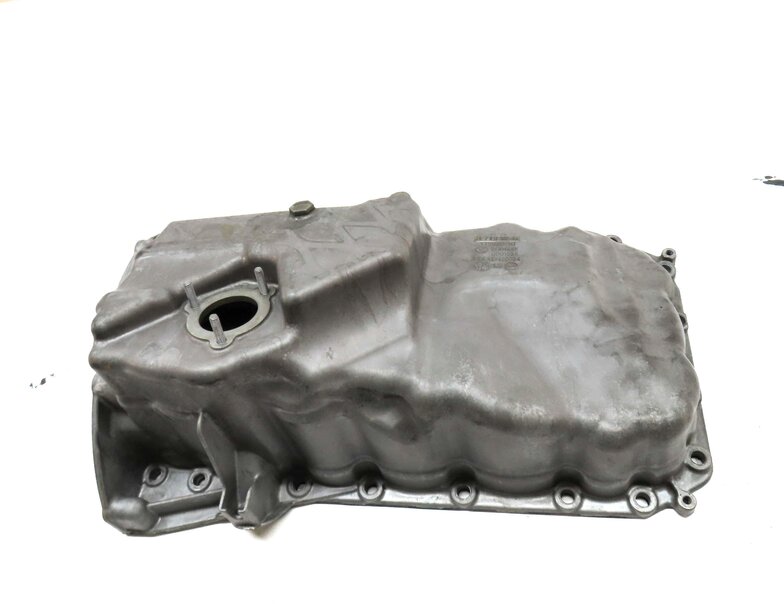 Thumbnail 2: 2014-2018 BMW 328d (F30) RWD 2.0L N47T DIESEL ENGINE MOTOR OIL PAN SUMP