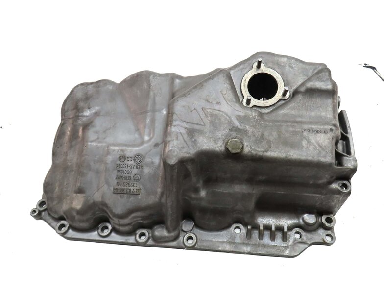 Thumbnail 4: 2014-2018 BMW 328d (F30) RWD 2.0L N47T DIESEL ENGINE MOTOR OIL PAN SUMP