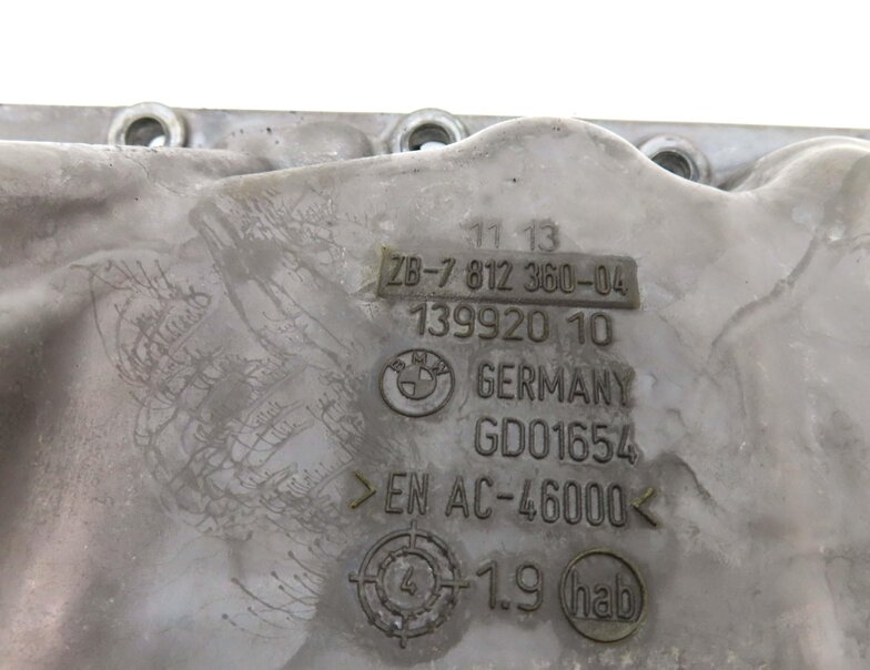 Thumbnail 7: 2014-2018 BMW 328d (F30) RWD 2.0L N47T DIESEL ENGINE MOTOR OIL PAN SUMP