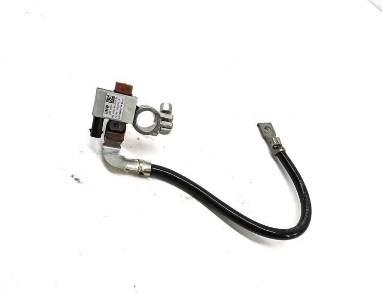 Thumbnail 3: 2016 BMW 328d (F30) NEGATIVE BATTERY CABLE w/ INTELLIGENT BATTERY IBS MODULE