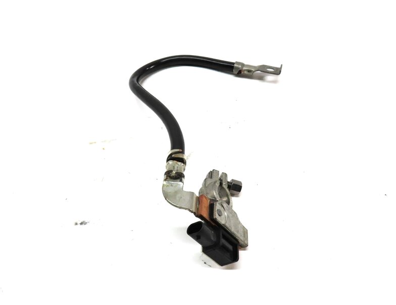 Thumbnail 4: 2016 BMW 328d (F30) NEGATIVE BATTERY CABLE w/ INTELLIGENT BATTERY IBS MODULE