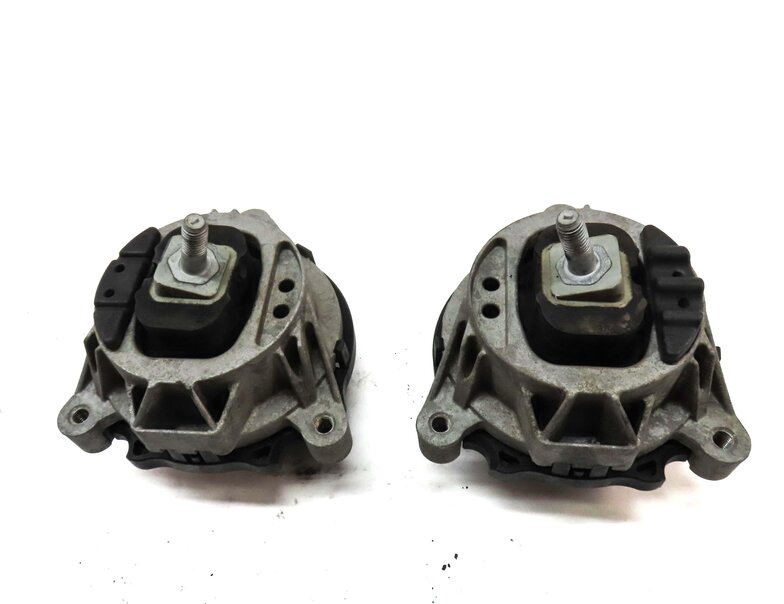 Thumbnail 5: 2016 BMW 328d (F30) 2.0L TURBO DIESEL N47T LEFT & RIGHT ENGINE MOUNT SET 2