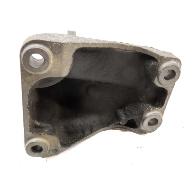 Thumbnail 5: 2016 BMW 328d (F30) 2.0L TURBO DIESEL N47T RIGHT ENGINE MOTOR MOUNT BRACKET
