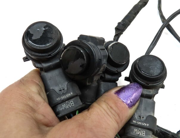 Thumbnail 6: 2016 BMW 328d (F30) FRONT PARK ASSIST PDC SENSOR SET4 (BLACK) & WIRE HARNESS