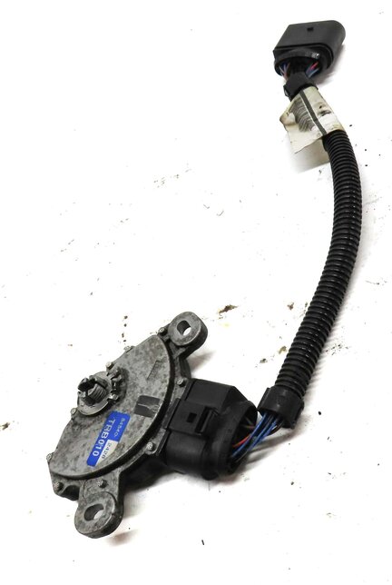 Thumbnail 3: 2014 AUDI Q7 4L 3.0L SUPERCHARGED ENGINE AUTO TRANSMISSION NEUTRAL SAFETY SWITCH