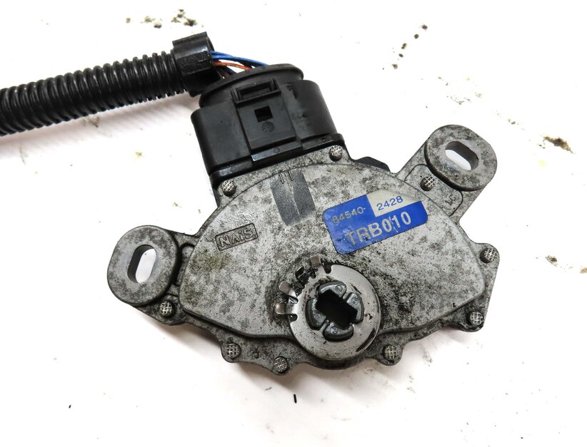 Thumbnail 6: 2014 AUDI Q7 4L 3.0L SUPERCHARGED ENGINE AUTO TRANSMISSION NEUTRAL SAFETY SWITCH