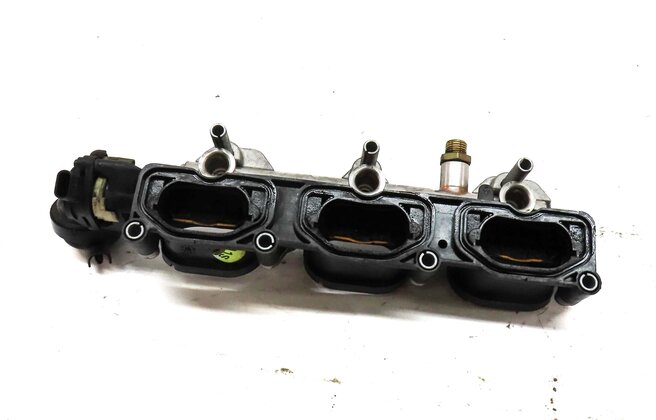 Thumbnail 2: 2014 AUDI Q7 4L 3.0L SUPERCHARGED ENGINE RIGHT LOWER INTAKE MANIFOLD & FUEL RAIL