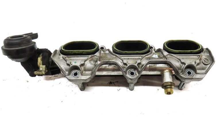 Thumbnail 8: 2014 AUDI Q7 4L 3.0L SUPERCHARGED ENGINE RIGHT LOWER INTAKE MANIFOLD & FUEL RAIL