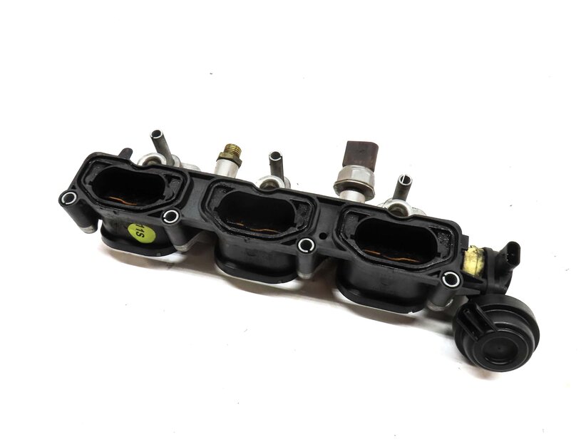 2014 AUDI Q7 4L 3.0L SUPERCHARGED ENGINE LEFT LOWER INTAKE MANIFOLD & FUEL RAIL