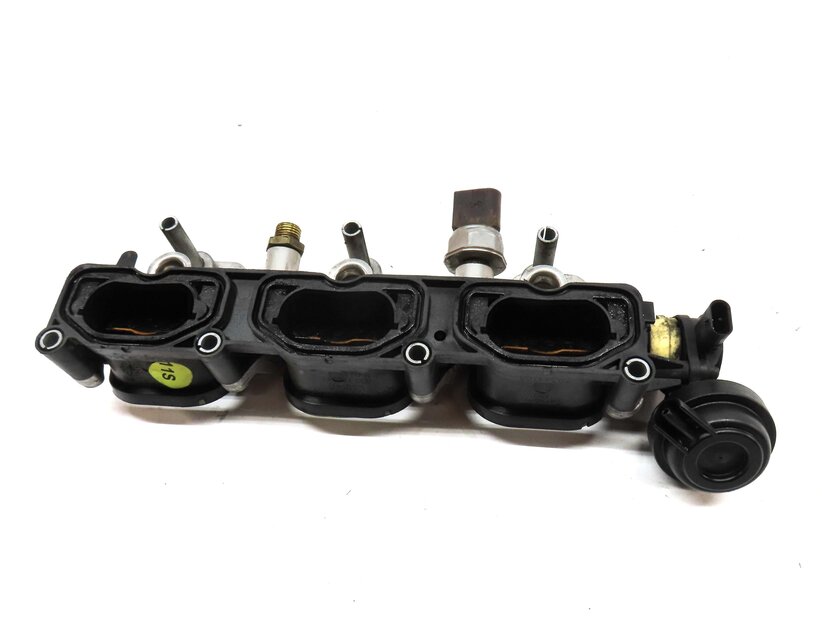 Thumbnail 2: 2014 AUDI Q7 4L 3.0L SUPERCHARGED ENGINE LEFT LOWER INTAKE MANIFOLD & FUEL RAIL