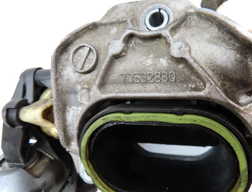 Thumbnail 8: 2014 AUDI Q7 4L 3.0L SUPERCHARGED ENGINE LEFT LOWER INTAKE MANIFOLD & FUEL RAIL