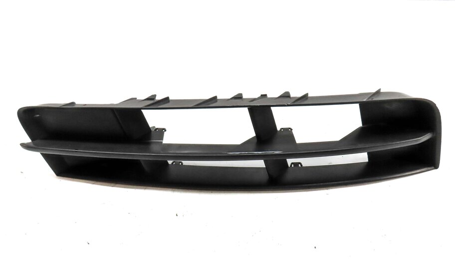 Thumbnail 4: 2014 AUDI Q7 (4L) FRONT RIGHT PASSENGER LOWER OUTER BUMPER GRILLE AIR VENT TRIM