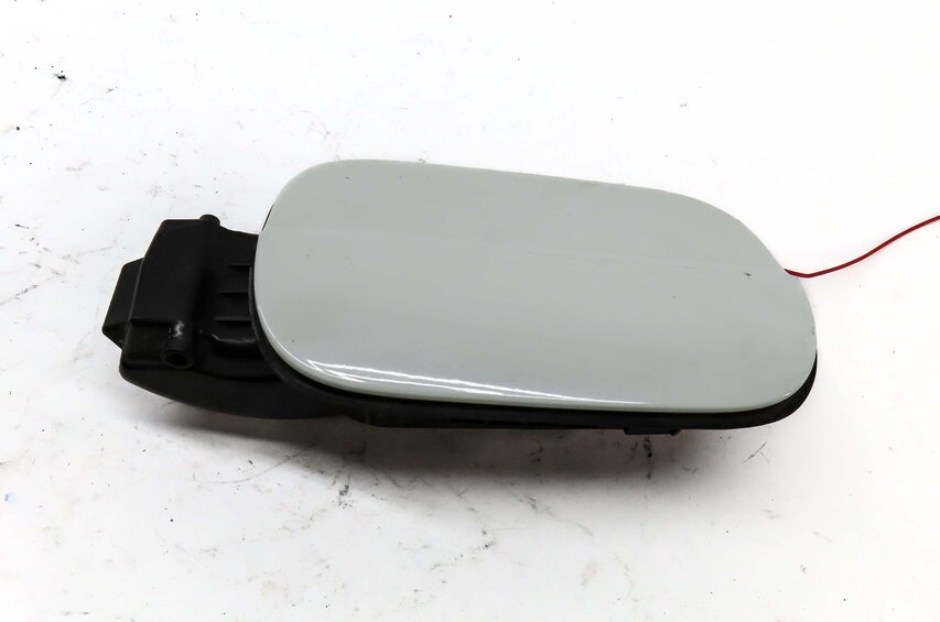 Thumbnail 4: 2010-2015 AUDI Q7 (4L) FUEL TANK DOOR LID COVER TRIM w/ HOUSING (CARRARA WHITE)