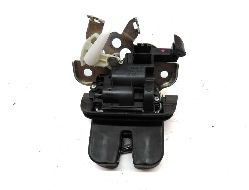 Thumbnail 5: 2014 AUDI Q7 (4L) REAR HATCH TRUNK LOCK LATCH ACTUATOR 4F9827505