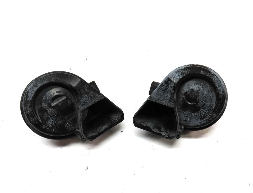 Thumbnail 2: 2007-2015 AUDI Q7 R8 (4L 4S) HIGH & LOW TONE HORN SET-2