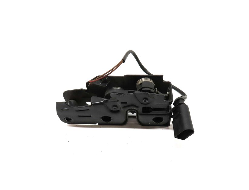 Thumbnail 2: 2014 AUDI Q7 (4L) FRONT LOWER HOOD LOCK LATCH ACTUATOR w/ WIRE HARNESS